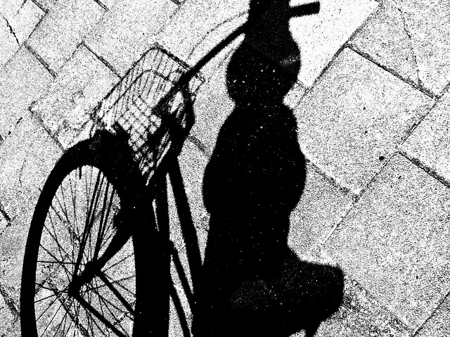 Foto: Schatten eines Fahrrades